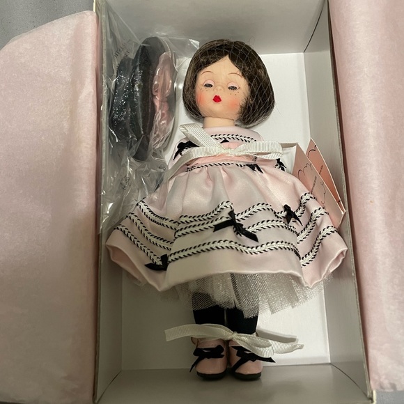 Madame Alexander Party Dress Wendy Doll